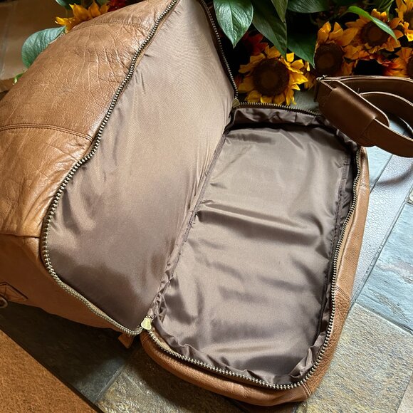 Soft-Sided Leather Carry-On Travel Duffle Bag - Picture 12 of 14